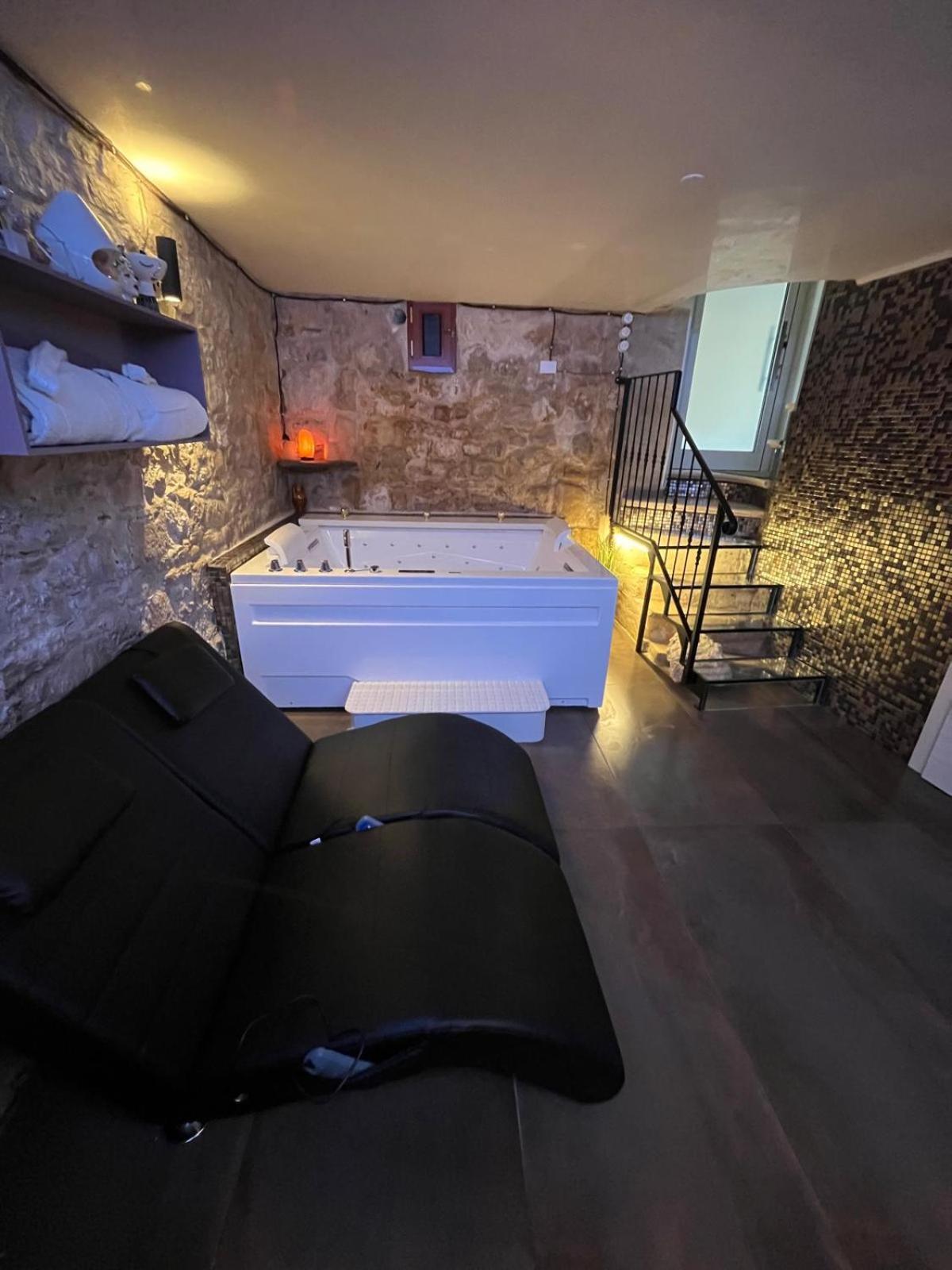 Relax For A Day Bed & Breakfast Barletta Exterior photo